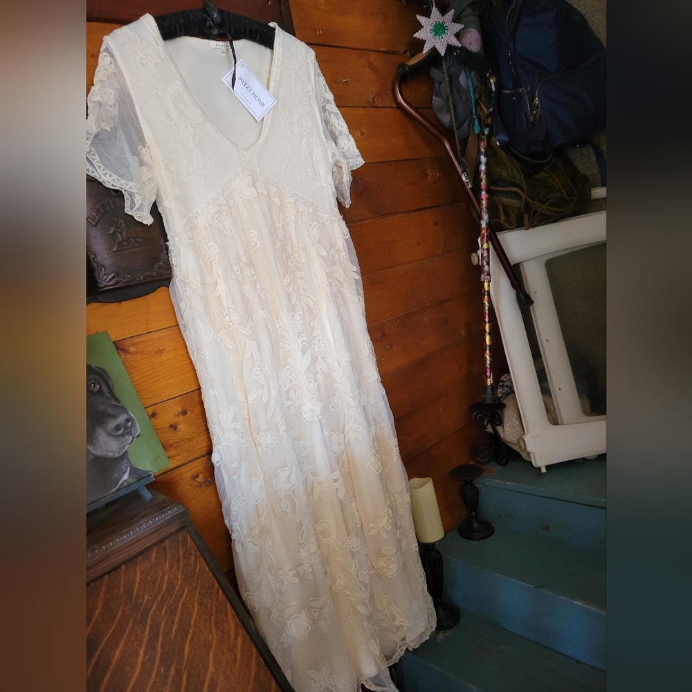 Lace casual dress